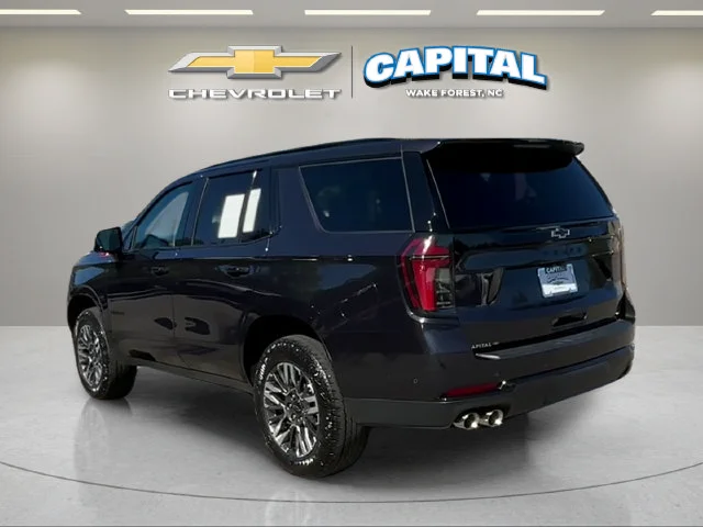 Used 2025 Gray Chevrolet Z71 image 3