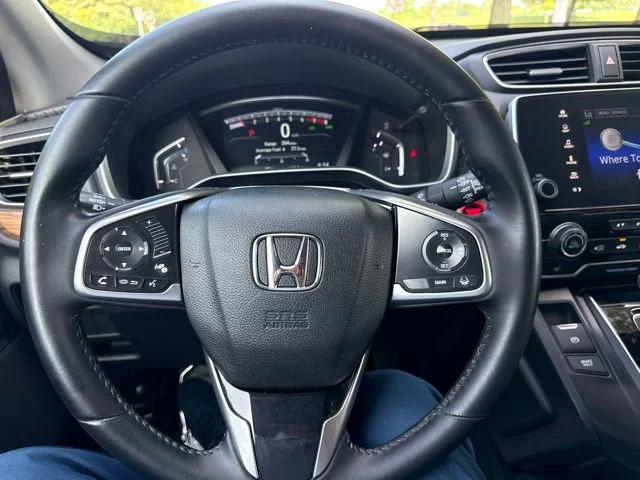 Used 2017 Obsidian Blue Pearl Honda Touring image 22