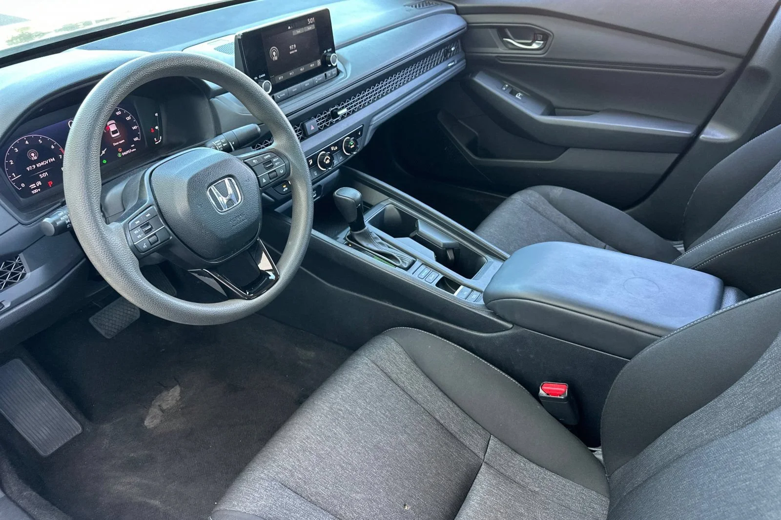 Used 2024 Gray Honda EX image 10