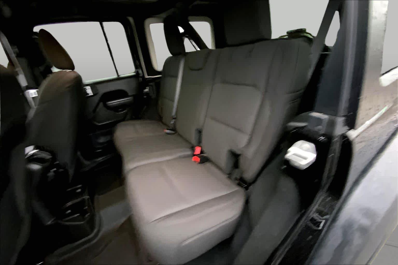 Used 2023 Black Clearcoat Jeep Sport Altitude image 19