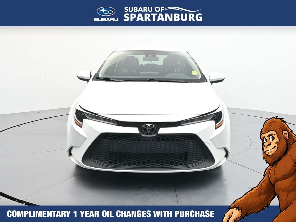 Used 2022 White Toyota LE image 1