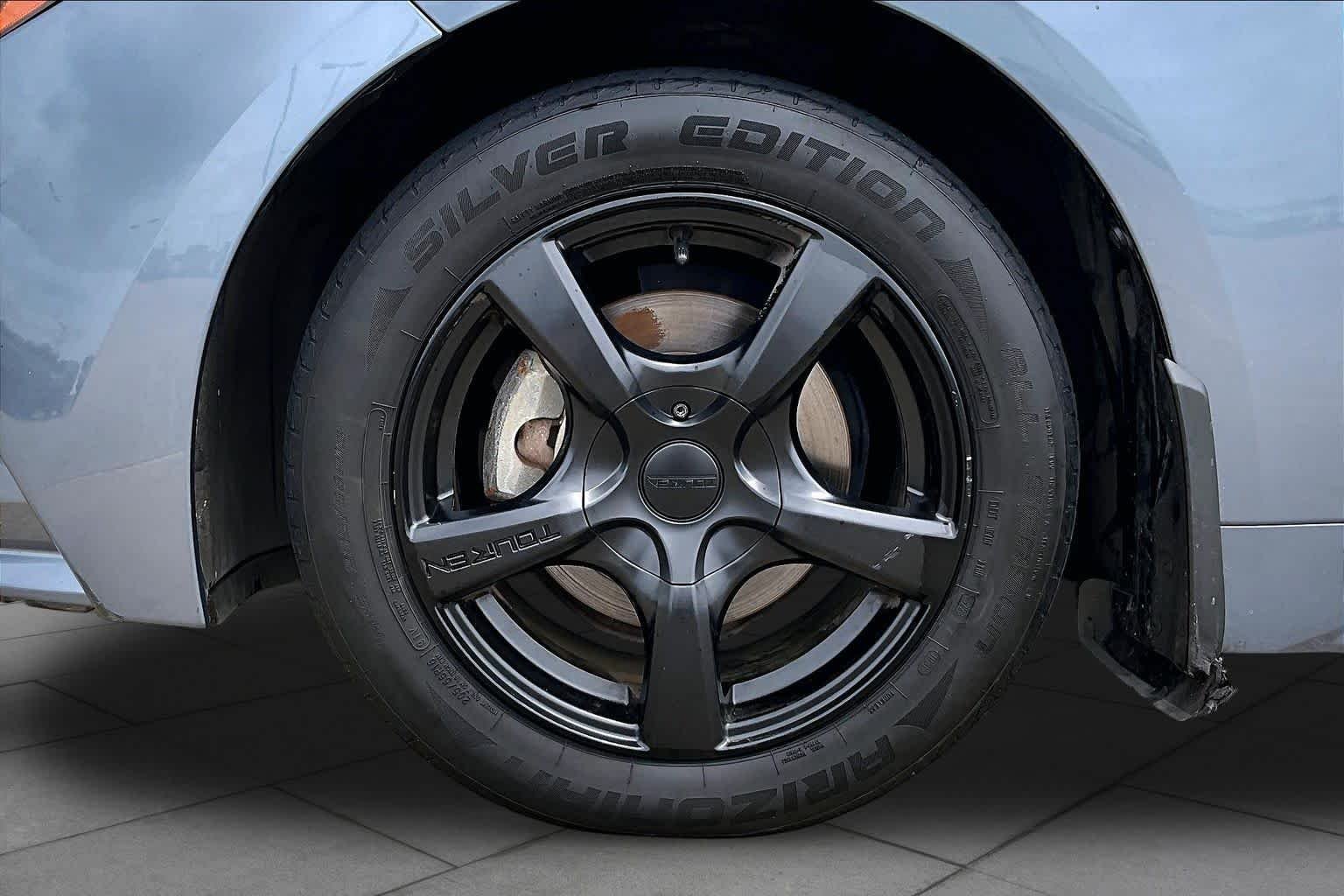Used 2025 Celestite Toyota Hybrid LE image 11