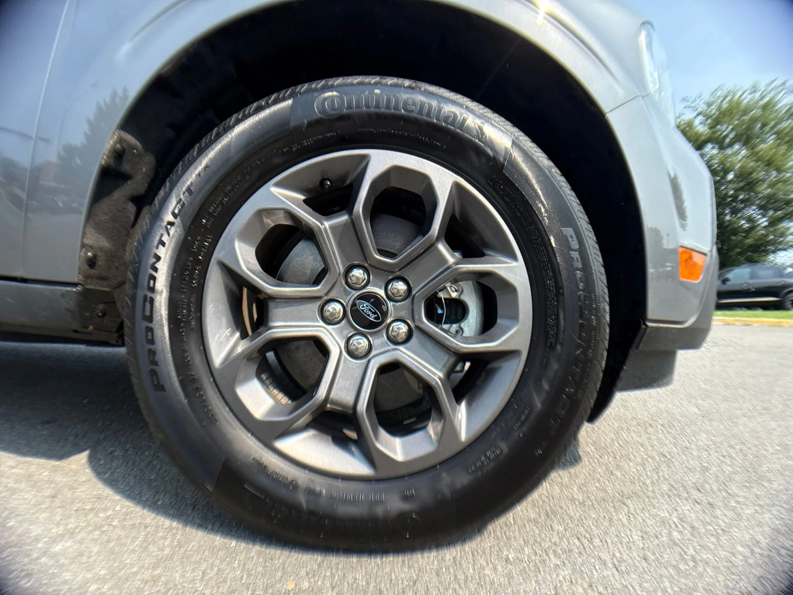 Used 2024 Gray Ford XLT image 25