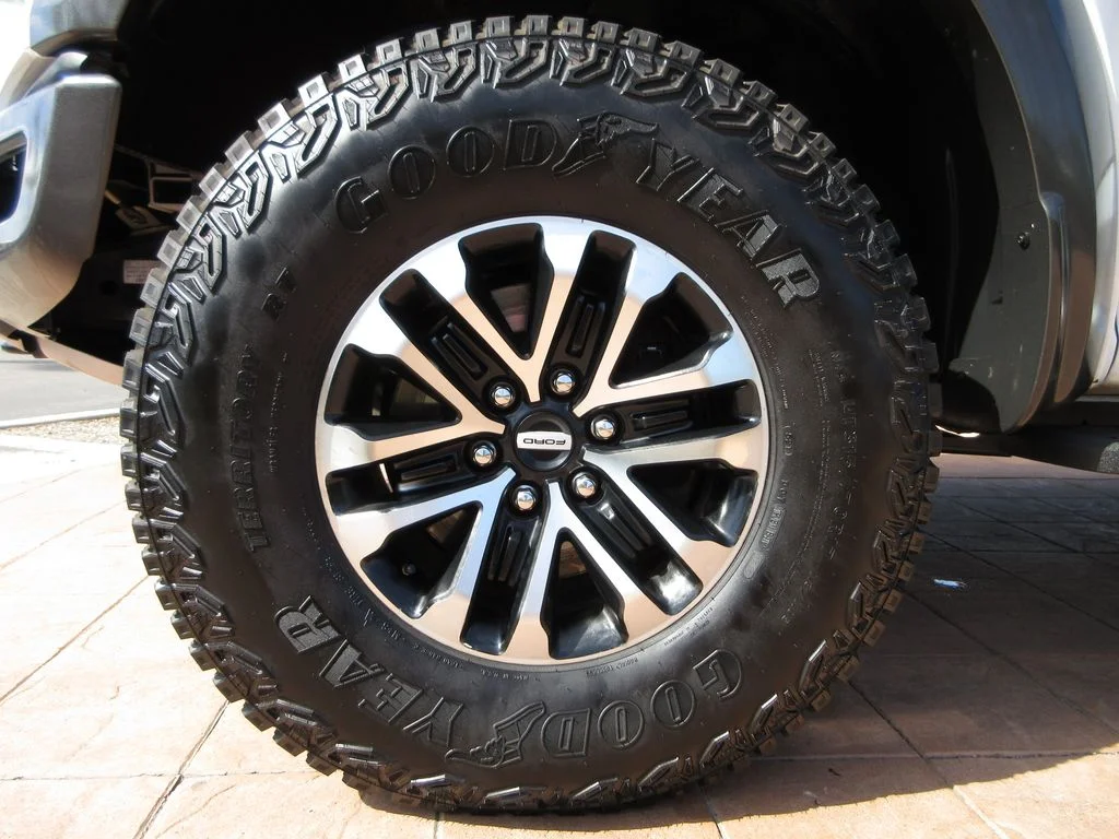 Certified Used 2020 Oxford White Ford Raptor image 8