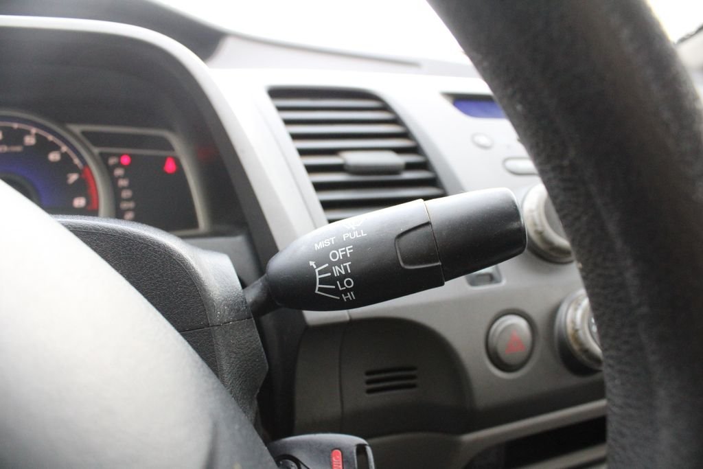 Used 2009 Atomic Blue Metallic Honda LX image 12