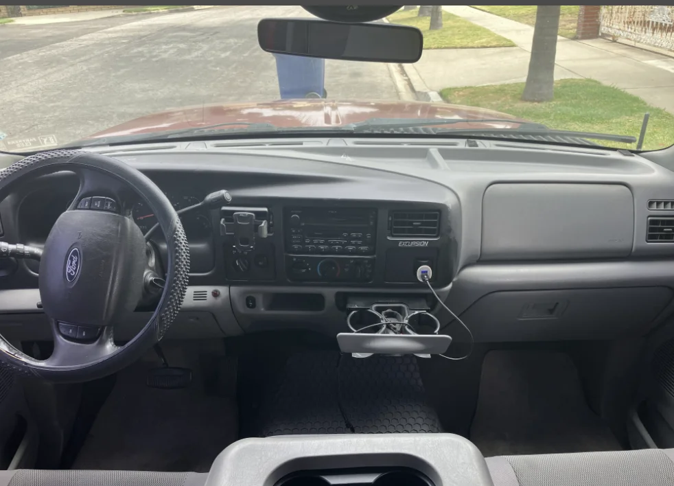 Used 2005 Red Ford XLT image 10