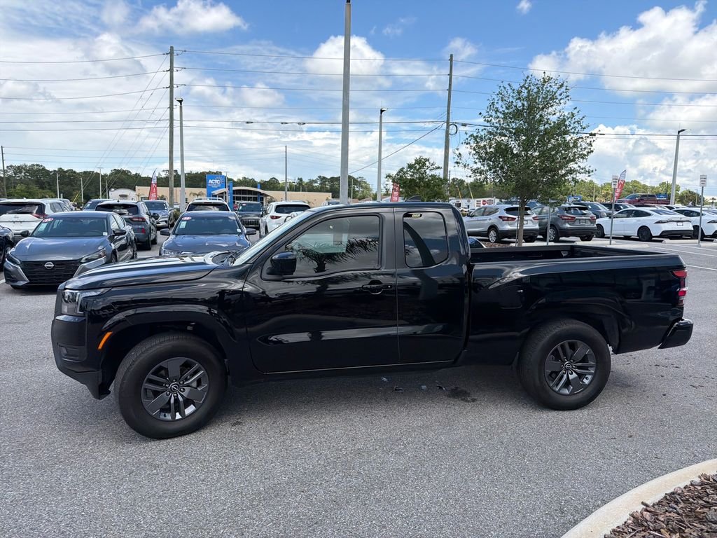 Used 2025 Super Black Nissan SV image 4