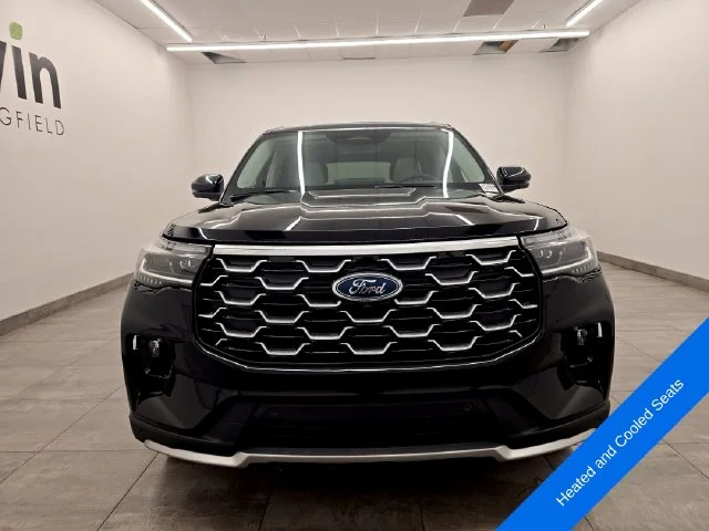 New 2026 Agate Black Metallic Ford Platinum™ image 8