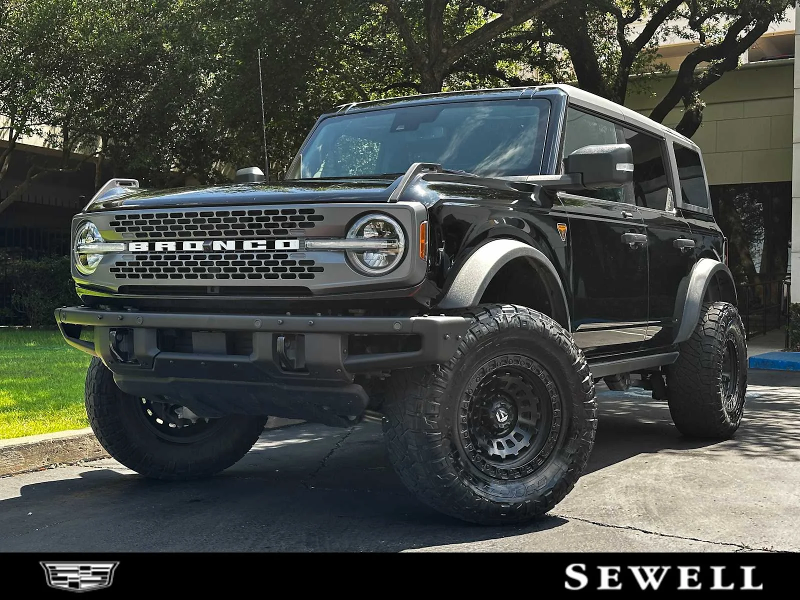 2022 Ford Bronco Badlands 4x4's photo