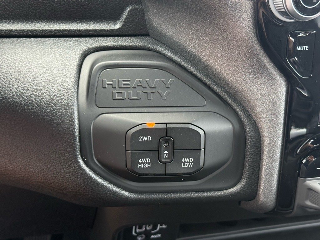 2025 RAM 2500 Tradesman - Photo 8