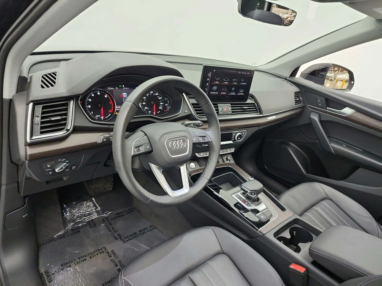 Used 2023 Mythos Black Metallic Audi Premium 40 TFSI quattro image 9