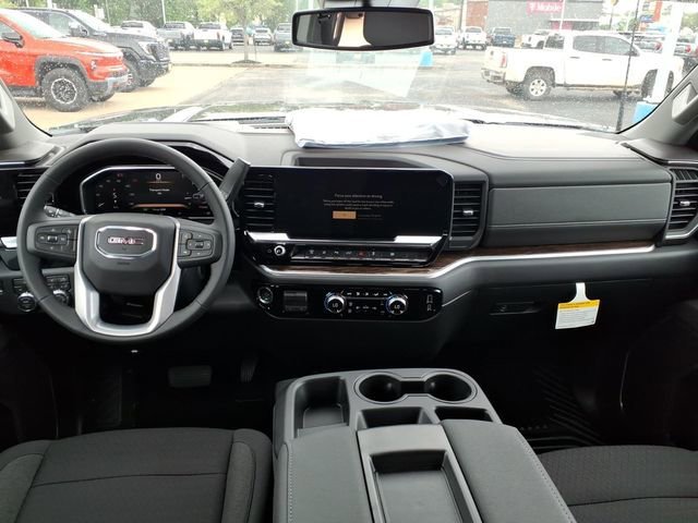 2026 GMC Sierra 3500HD SLE - Photo 9