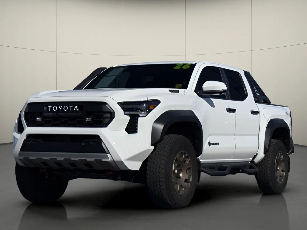 Used 2026 White Toyota Trailhunter image 2
