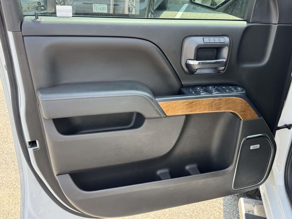 Used 2018 White Chevrolet LTZ image 26