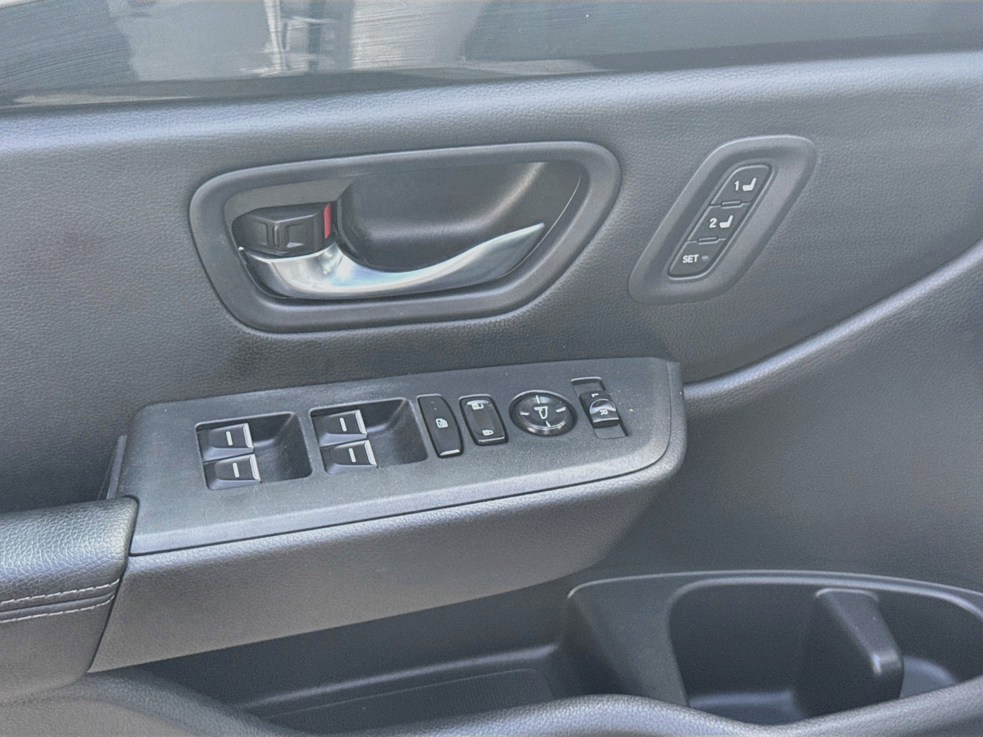 2024 Honda Pilot EX-L - Photo 14