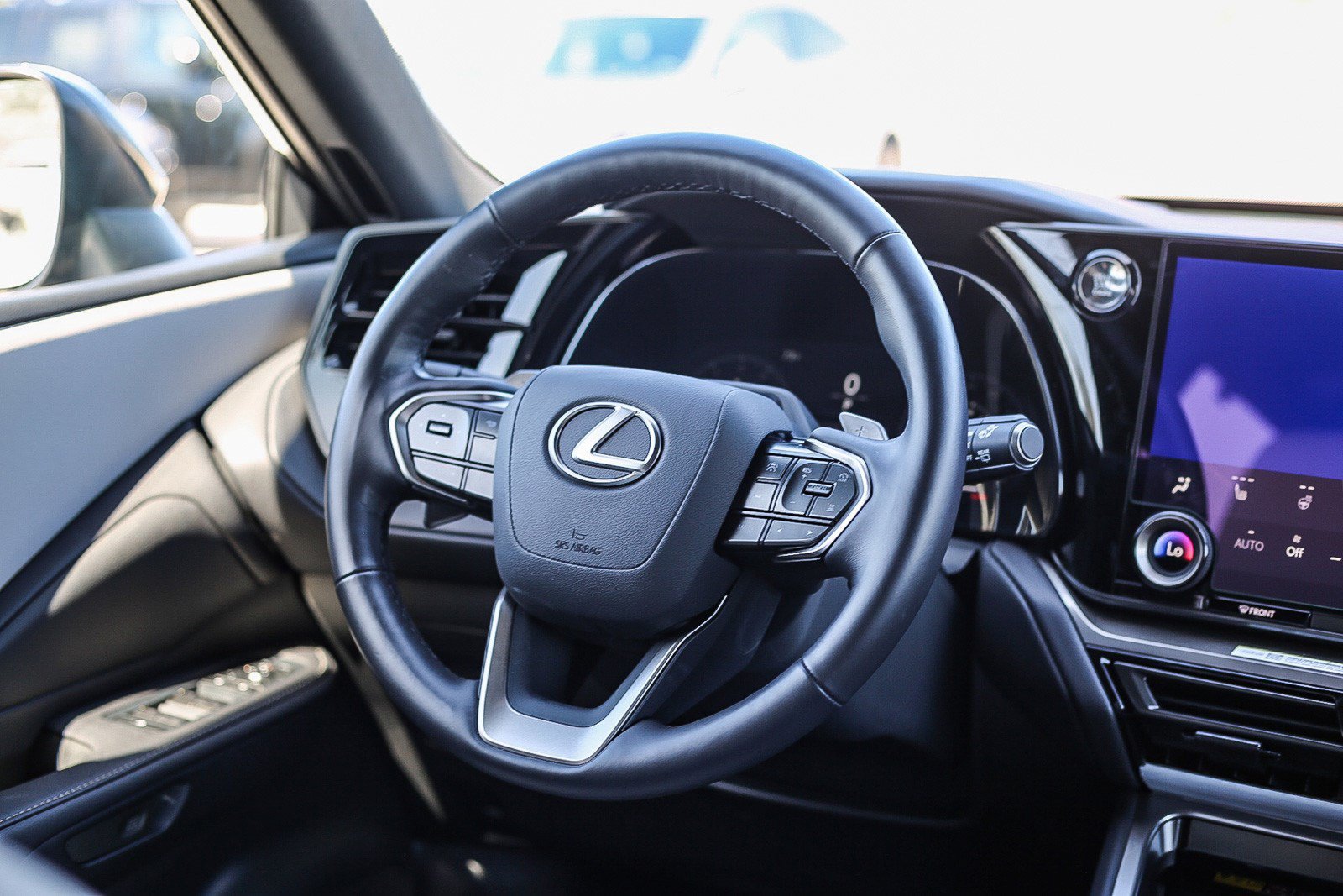 2025 Lexus TX Premium - Photo 14