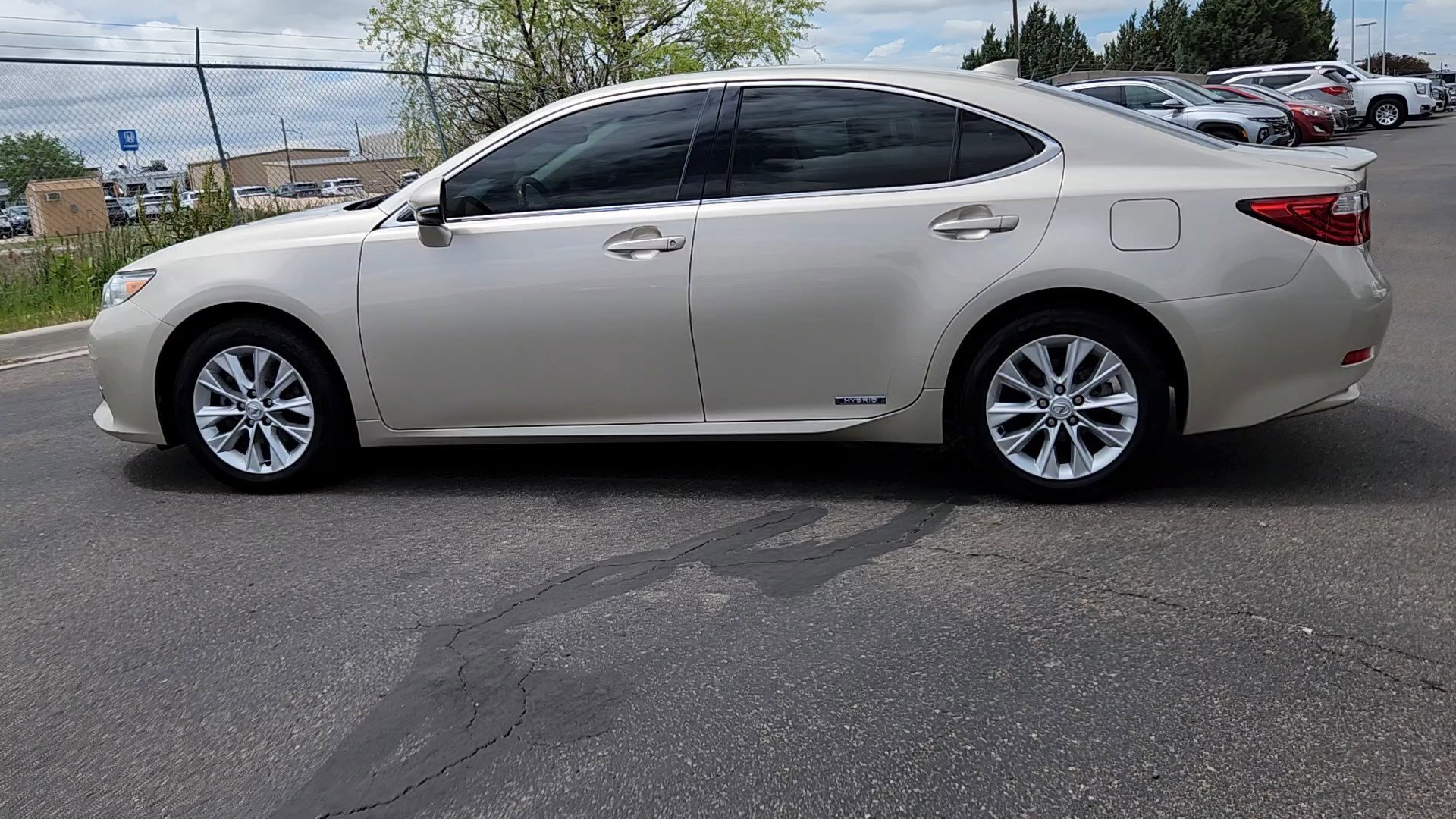 Used 2015 Lexus ES 300h with VIN JTHBW1GG0F2093016 for sale in Cheyenne, WY