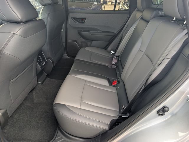 New 2026 ICE SILVER METALLIC Subaru Premium image 19