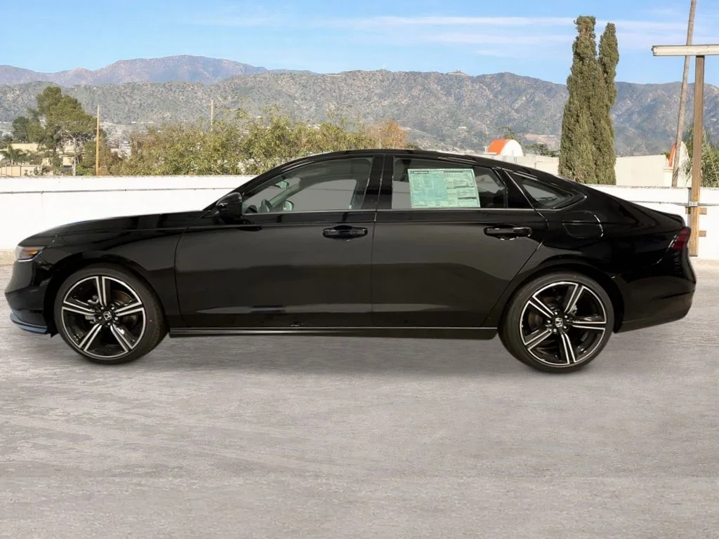 New 2026 Crystal Black Pearl Honda SE image 2