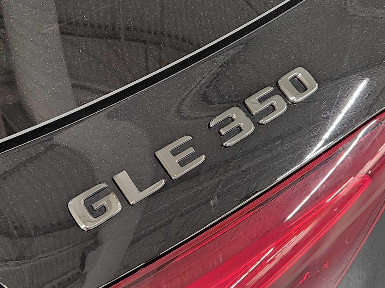 Used 2025 Black Mercedes-Benz GLE 350 image 13
