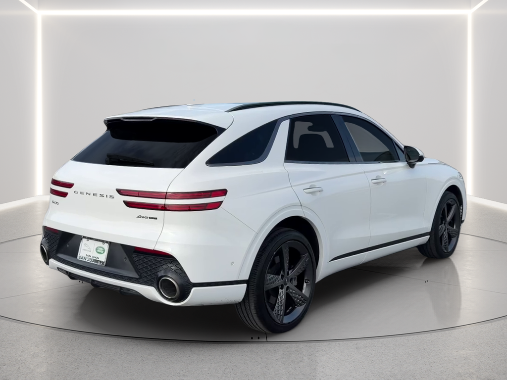 Used 2022 White Genesis 3.5T Sport image 5