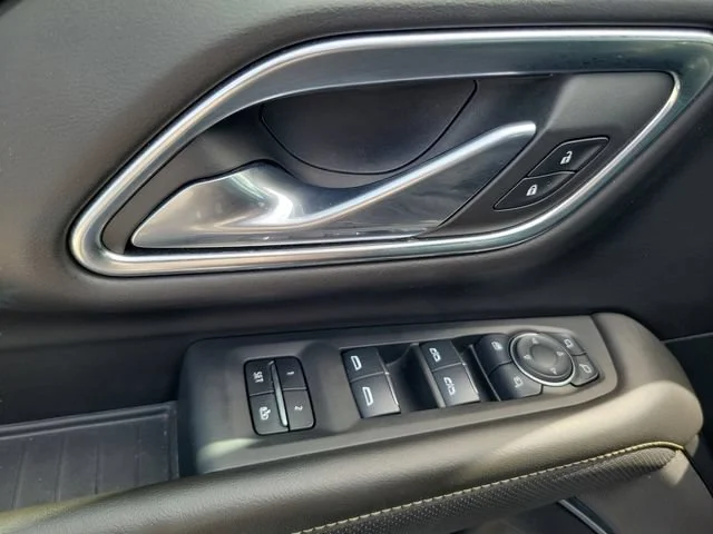 Used 2024 Black Chevrolet Premier image 20