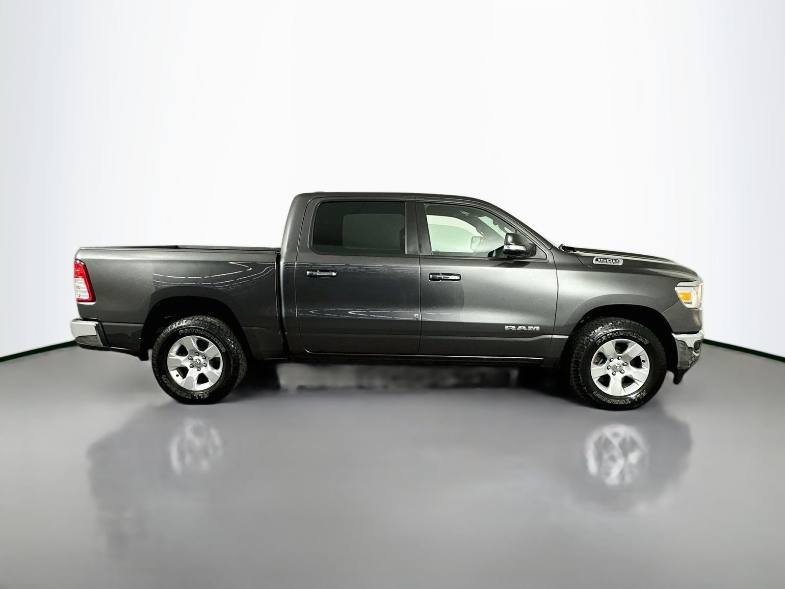 Used 2019 Granite Crystal Metallic Clearcoat Ram Big Horn/Lone Star image 8