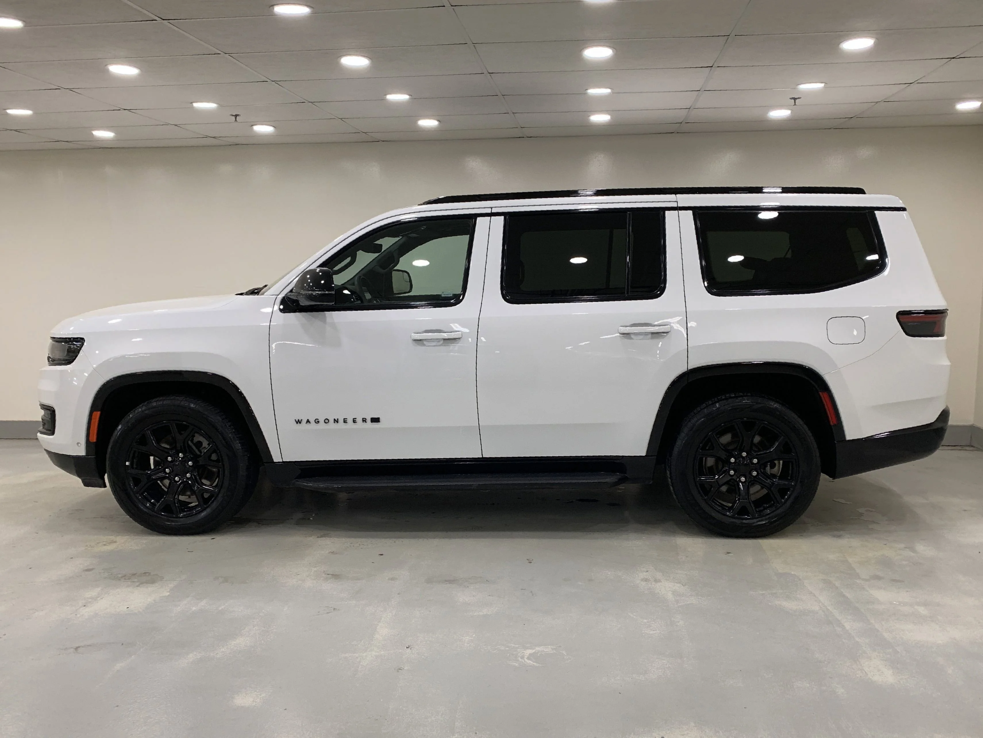 Certified Used 2024 Bright White Jeep Series II Carbide * Available Until Exported to USA * image 2