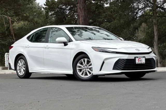 Certified Used 2025 White Toyota LE image 2