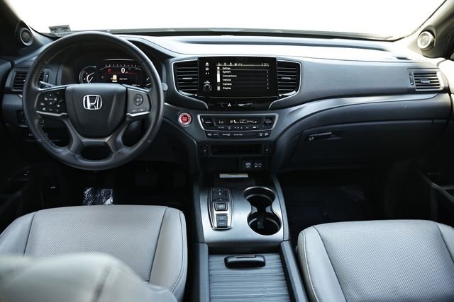 Used 2023 Platinum White Pearl Honda EX-L image 28