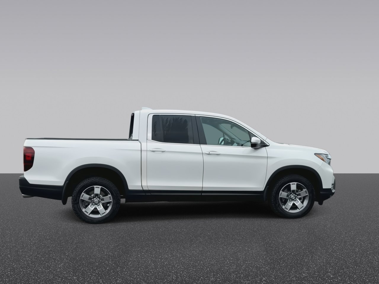 New 2026 Platinum White Pearl Honda RTL AWD image 9