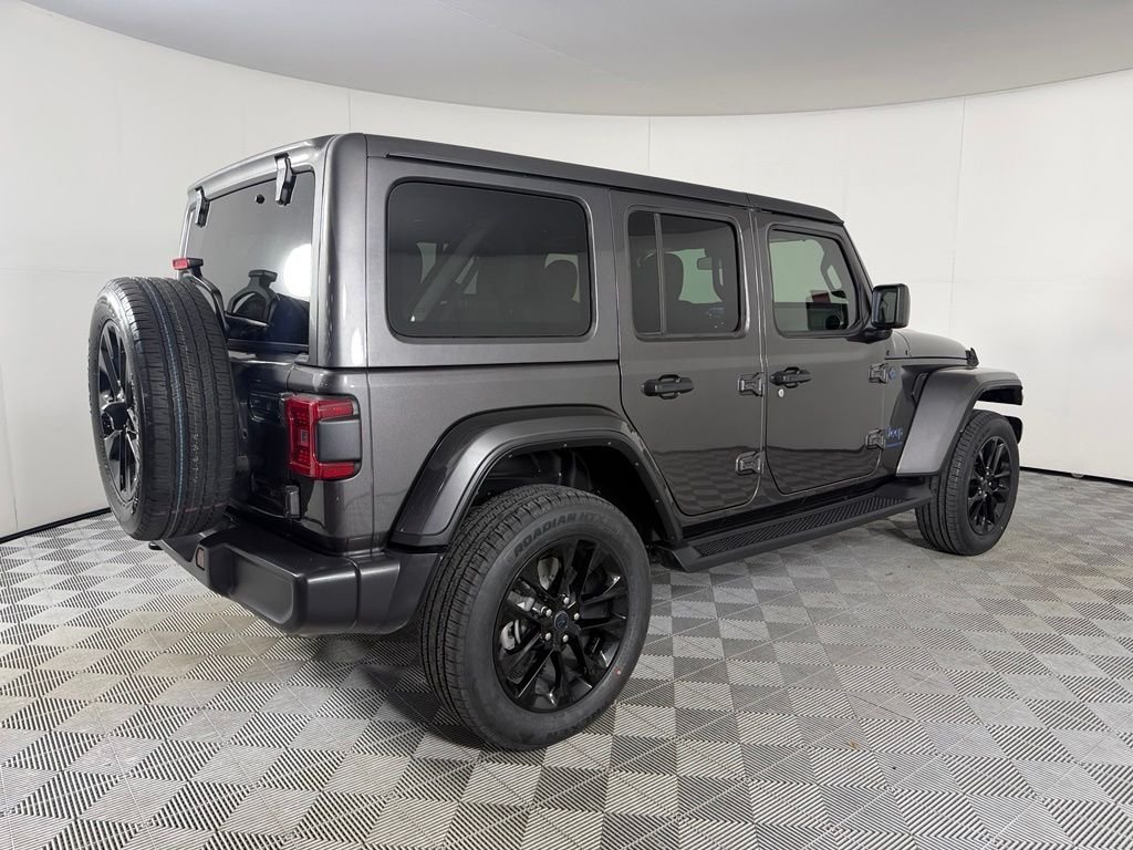 Certified Used 2025 Gray Jeep Sahara 4xe image 9
