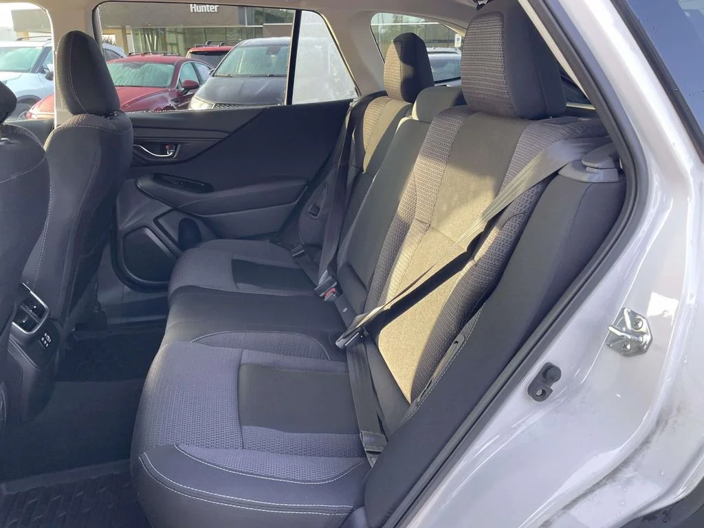 2024 Subaru Outback Premium - Photo 3