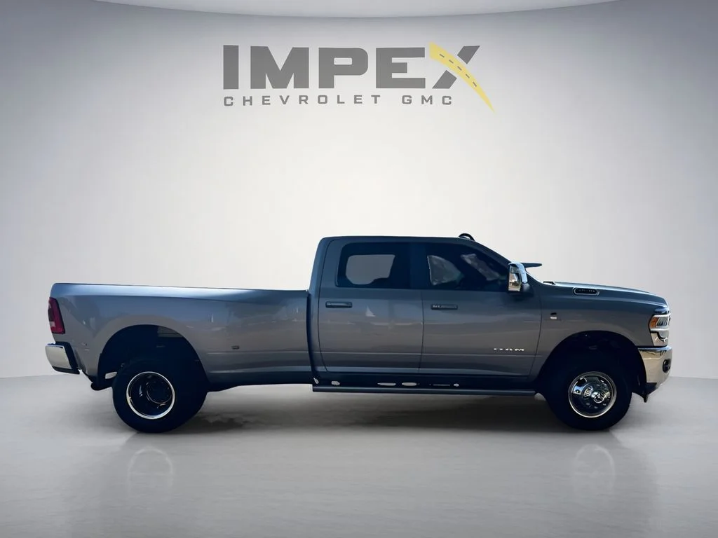 Used 2024 Silver Ram Laramie image 5