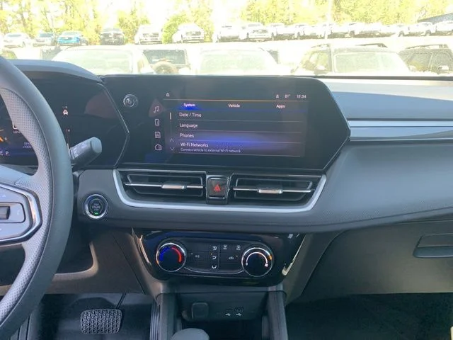 Used 2026 Gray Chevrolet LT image 30