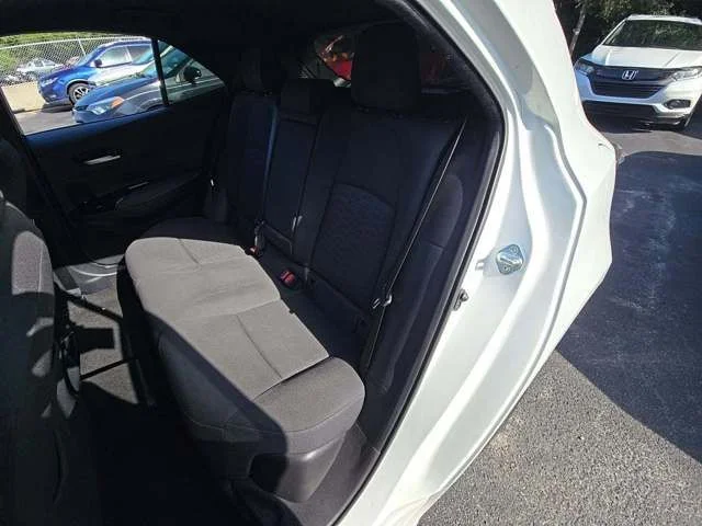 Used 2021 Pearl Toyota SE image 6