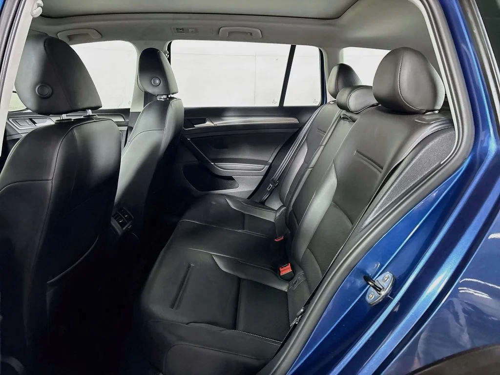 Used 2017 Blue Volkswagen TSI SE image 20