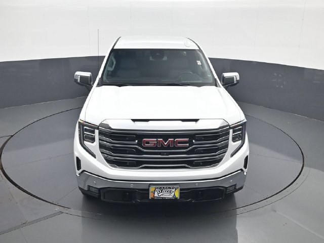 2023 GMC Sierra 1500 SLT - Photo 14