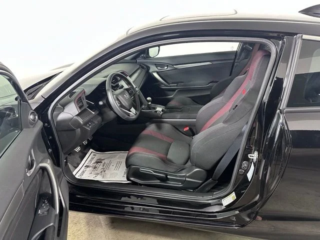 Used 2020 Black Honda Si image 15