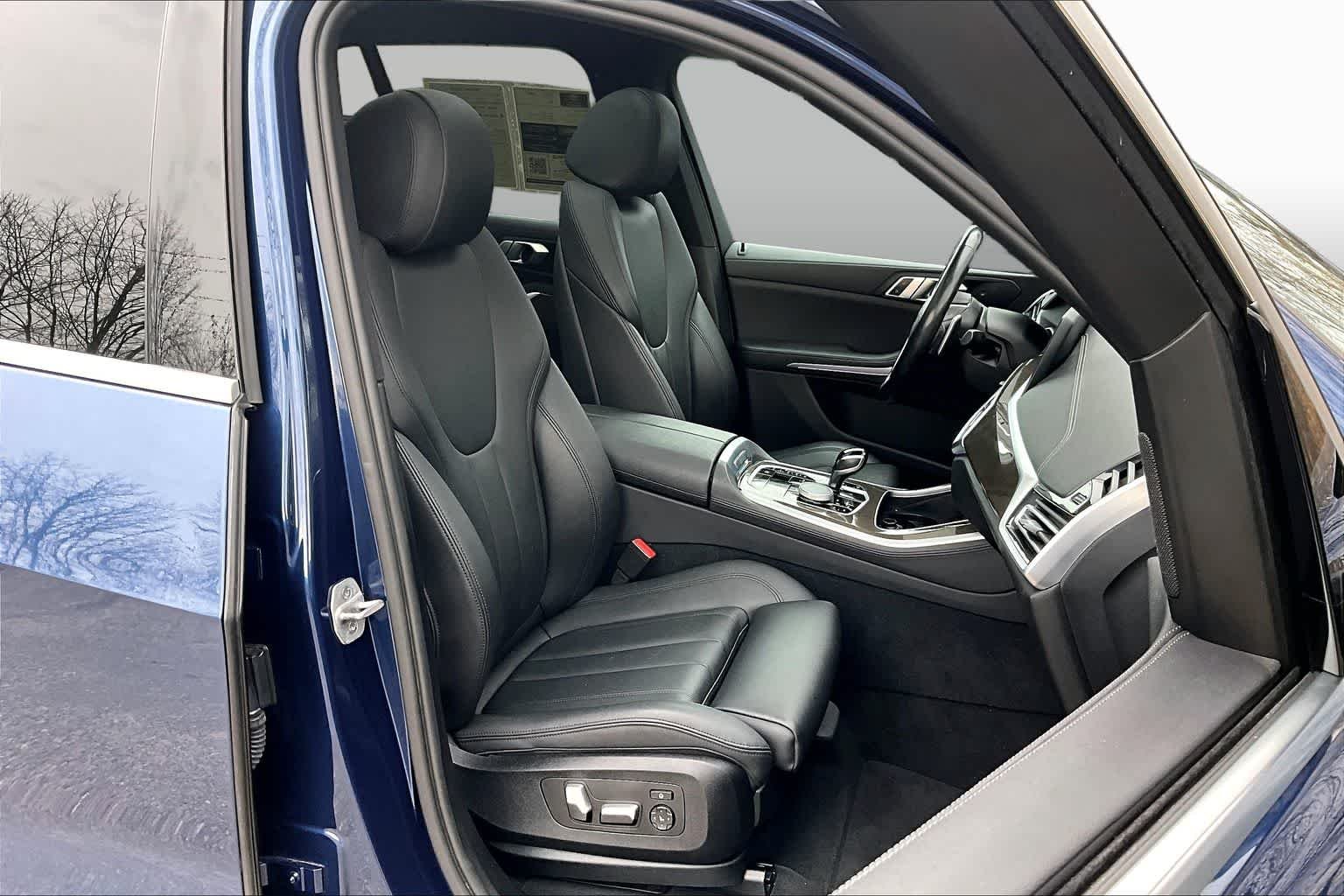 Pre-Owned 2022 BMW X5 XDrive40i
