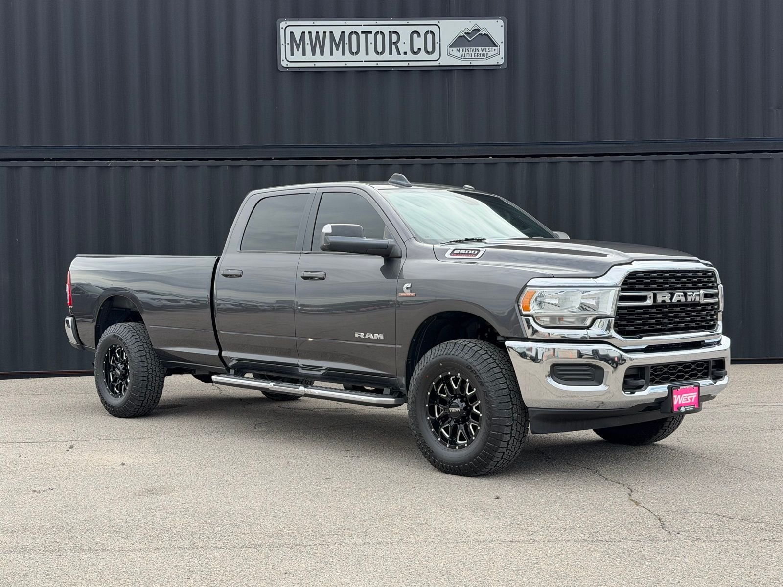 2022 RAM 2500 Big Horn 4X4 Crew Cab LWB's photo
