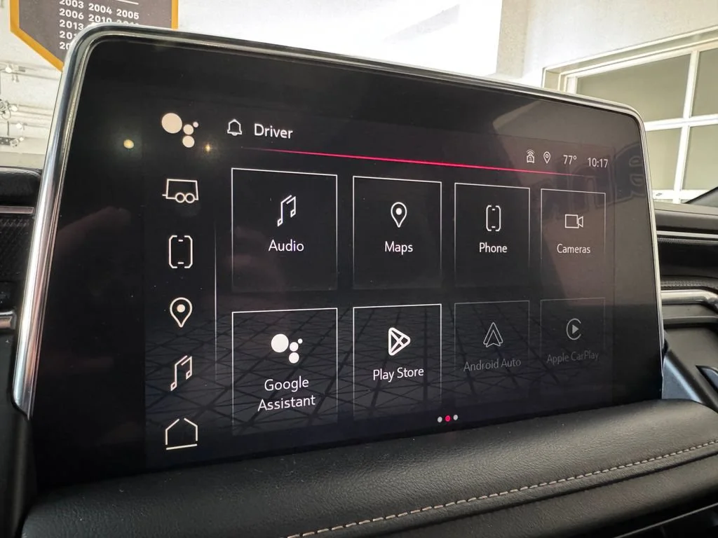 2023 GMC Yukon AT4 - Photo 23