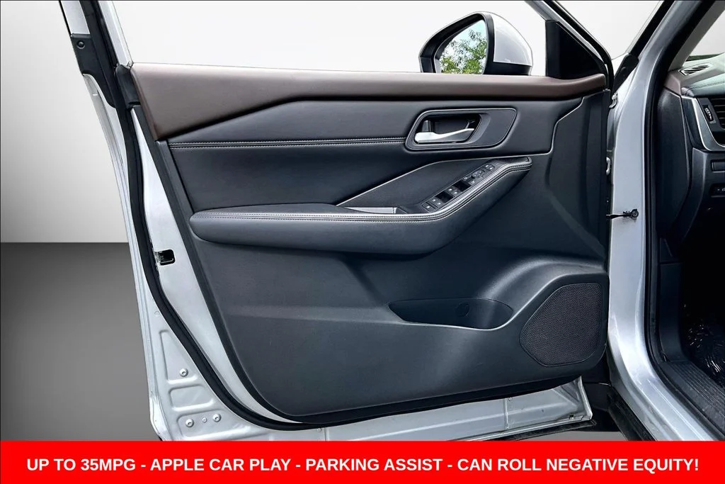 Used 2023 Silver Nissan SV image 19