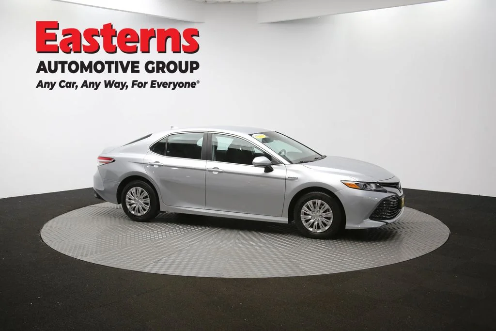 Used 2020 Silver Toyota LE image 42