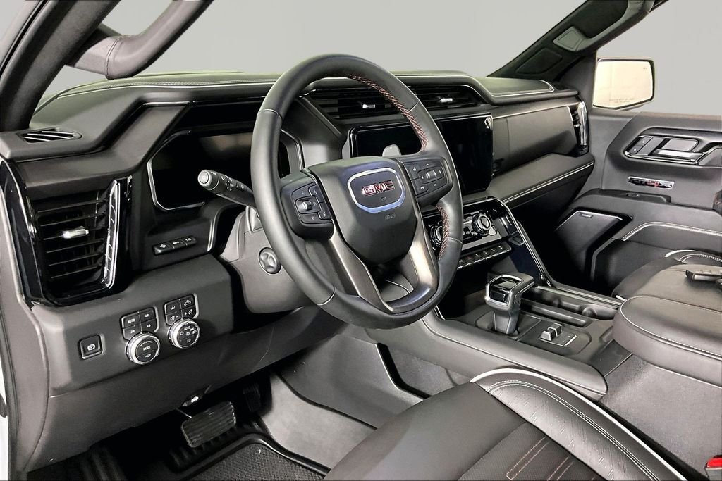 Used 2026 White GMC AT4X image 17