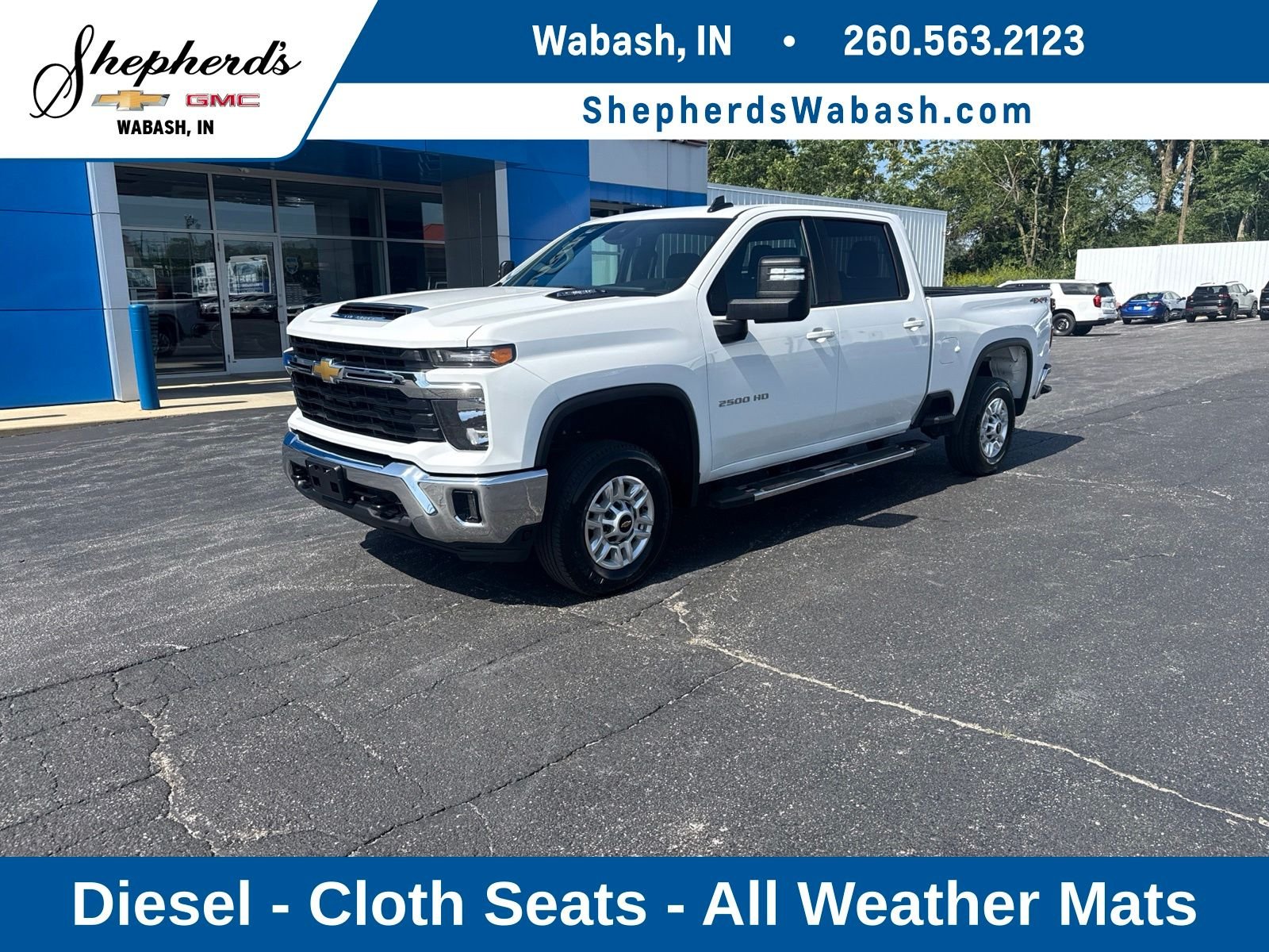 Used 2025 White Chevrolet LT image 1