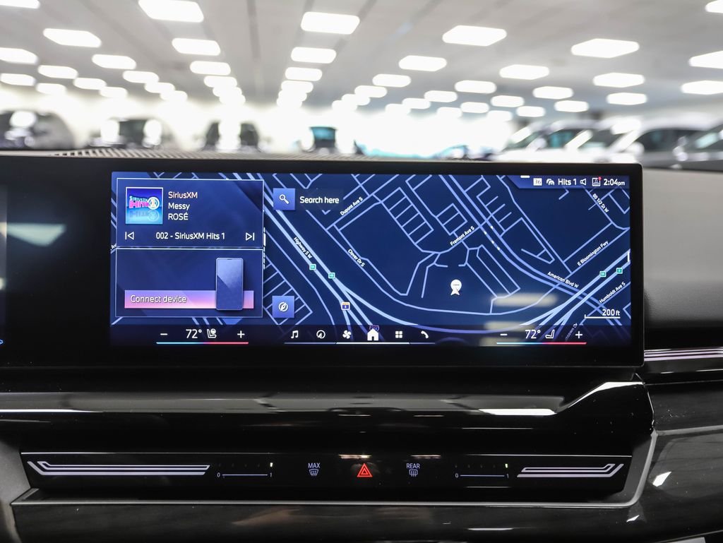 2025 BMW 5 Series 530i - Photo 15