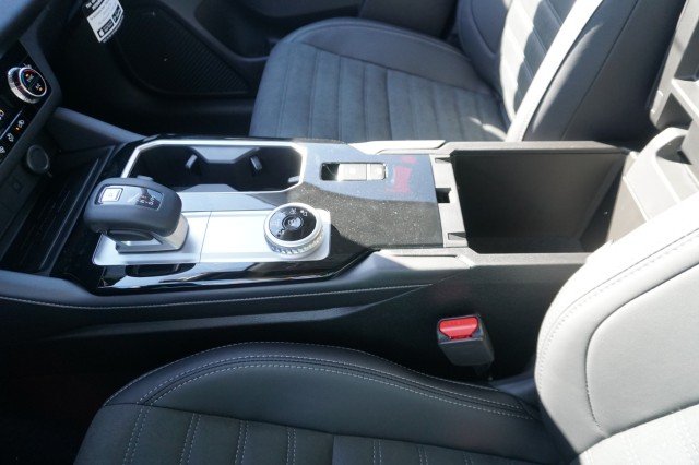 2025 Mitsubishi Outlander SE - Photo 33