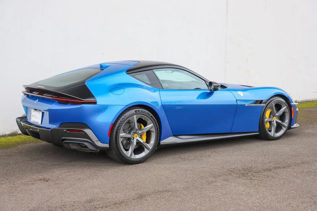 Used 2025 Blu Corsa Ferrari  image 5