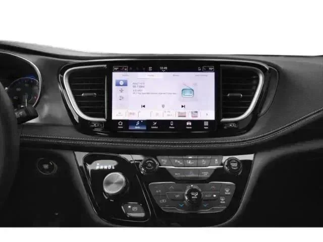 Used 2025 Black Chrysler Select image 9